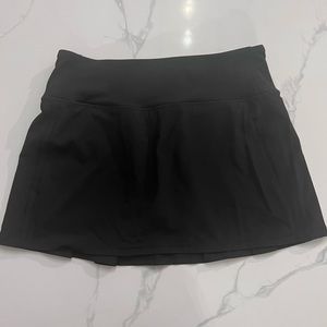 90 DEGREES black stretchy skorts size medium never worn
